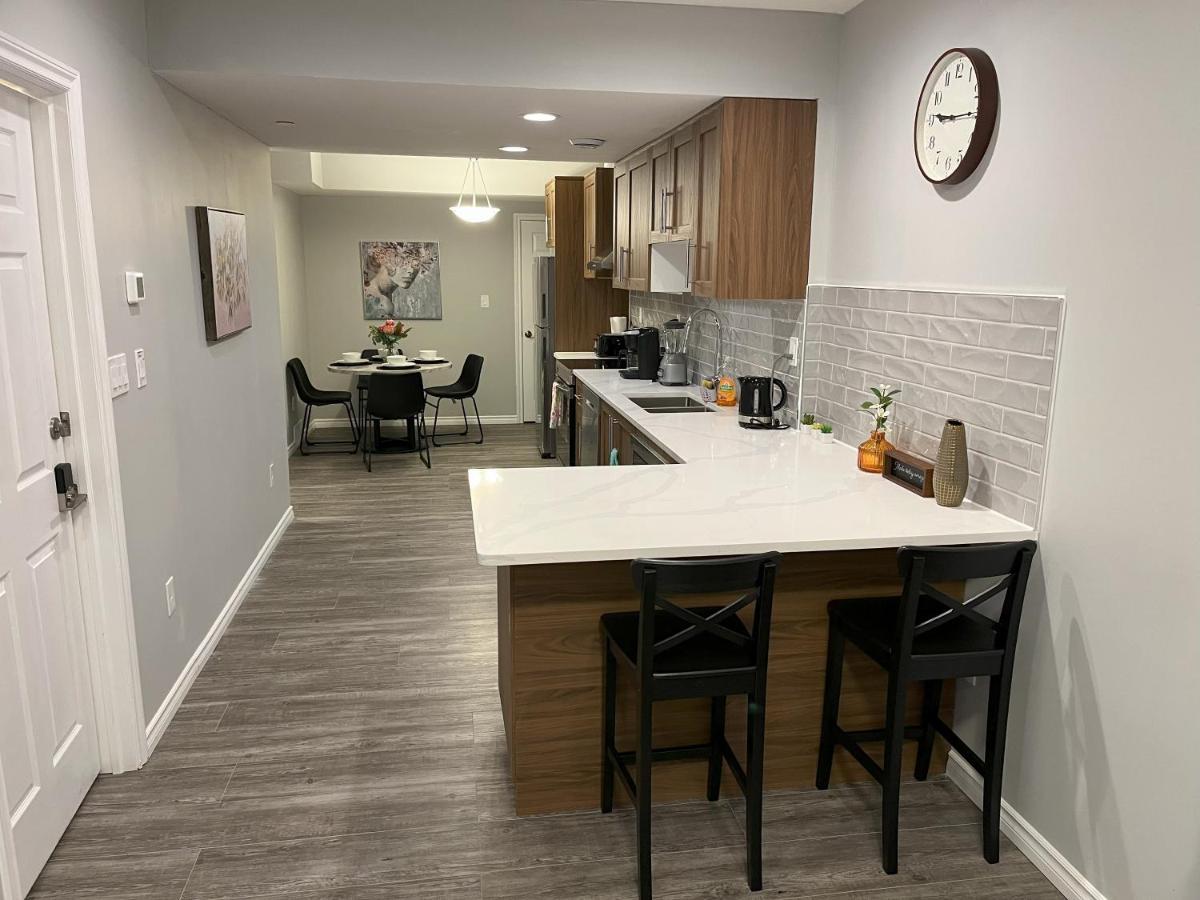 Dreamstays Calgary Bagian luar foto